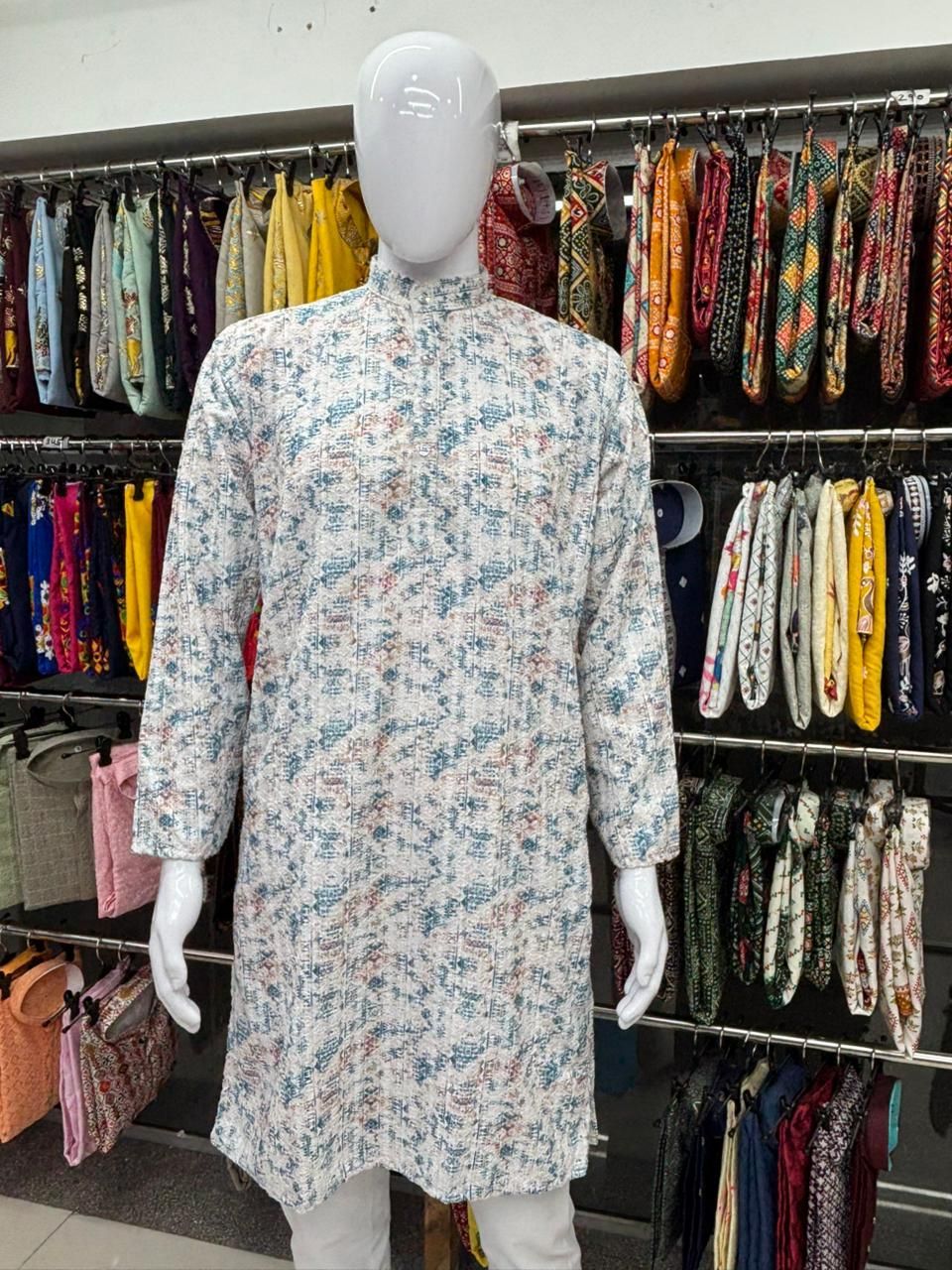 Lucknowi print kurta 