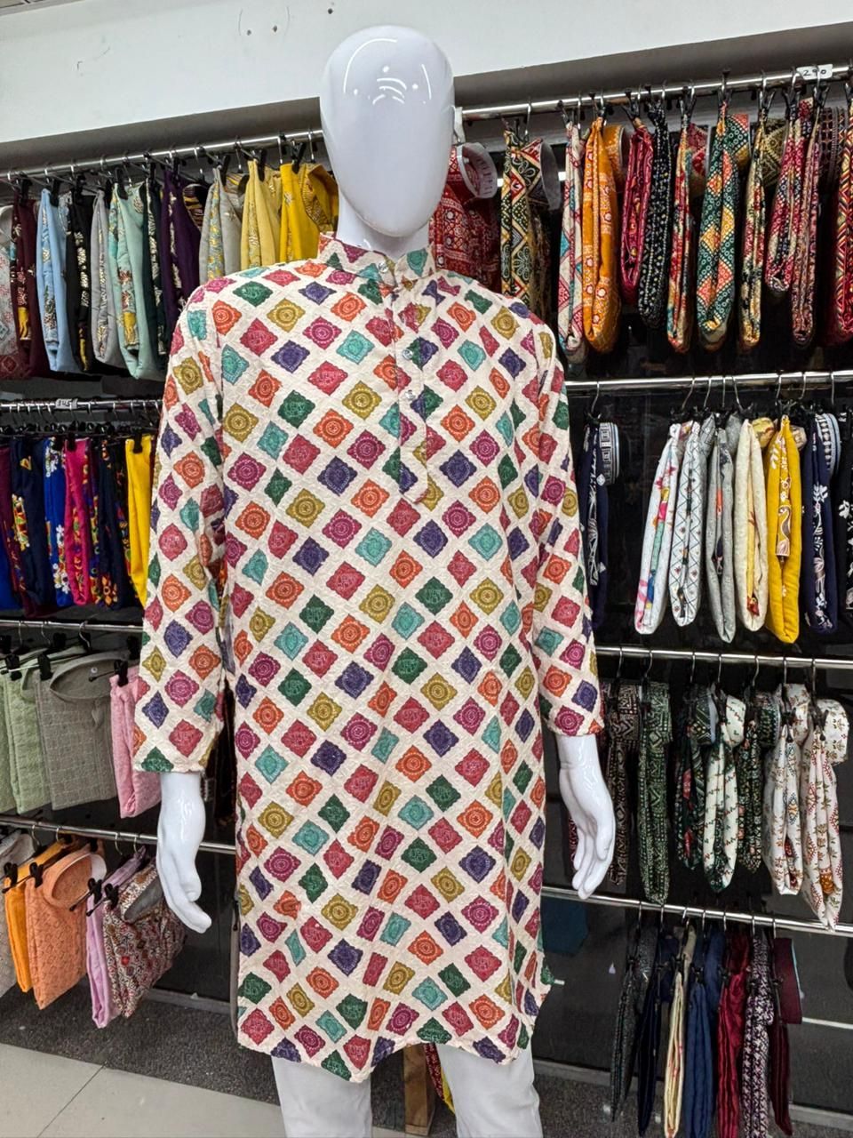 Lucknowi print kurta 