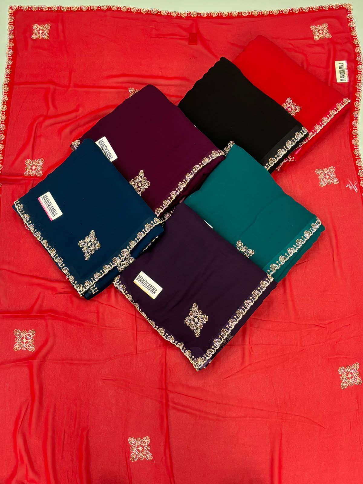 Manokamna Saree