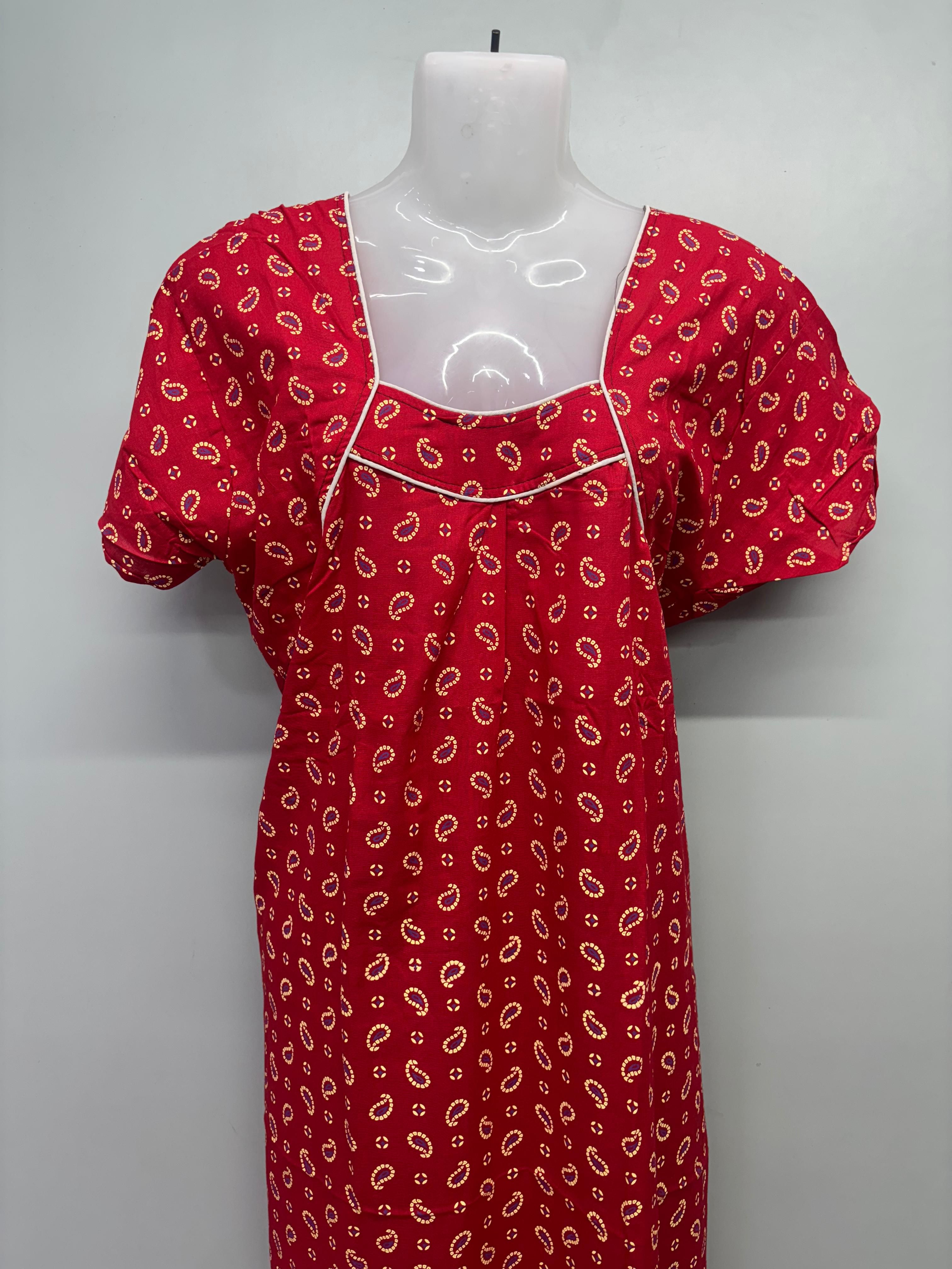 Procin Moon Neck Nighty