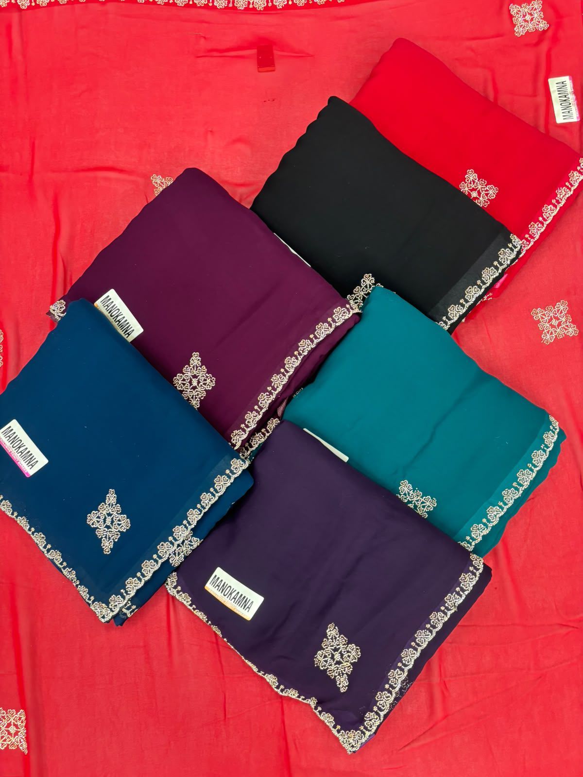 Manokamna Saree