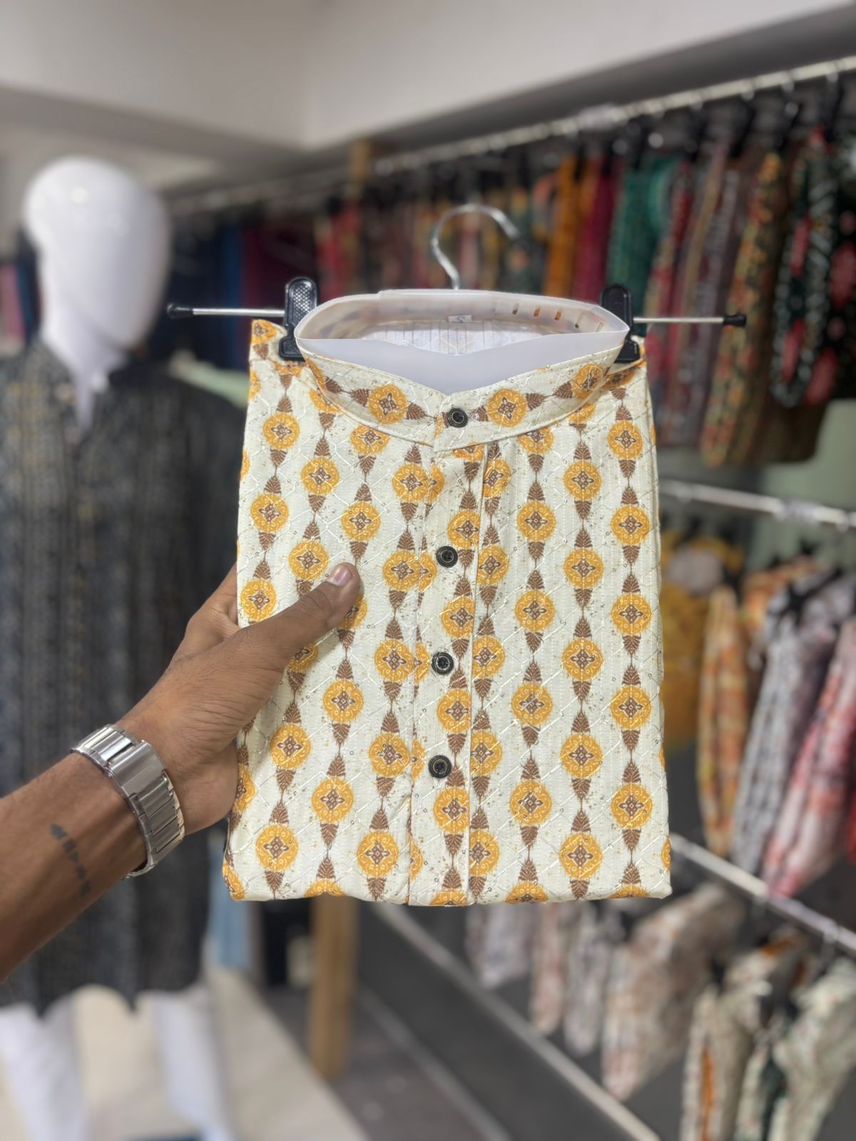 Rayon Chikan Kurta