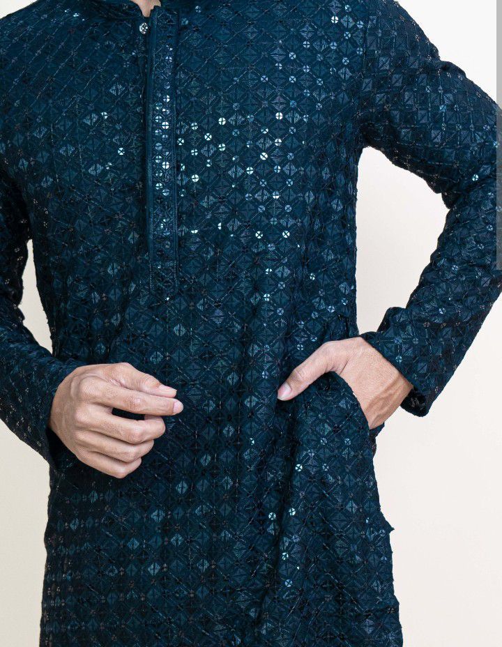 Lucknavi Chiken Kurta