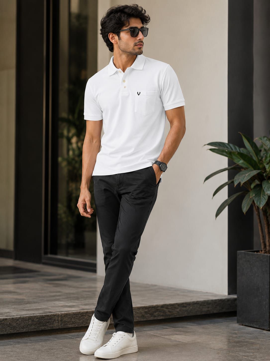 Tshirt With Logo Pocket