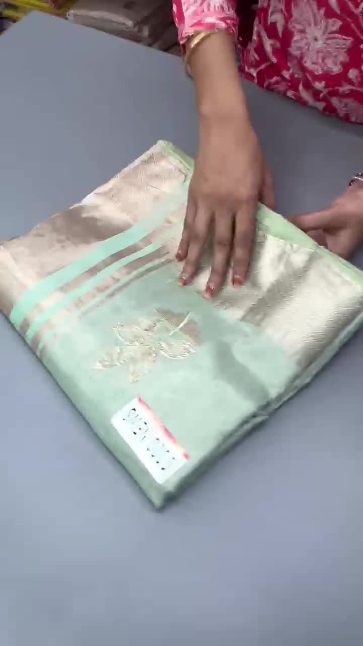 Good News Saree
