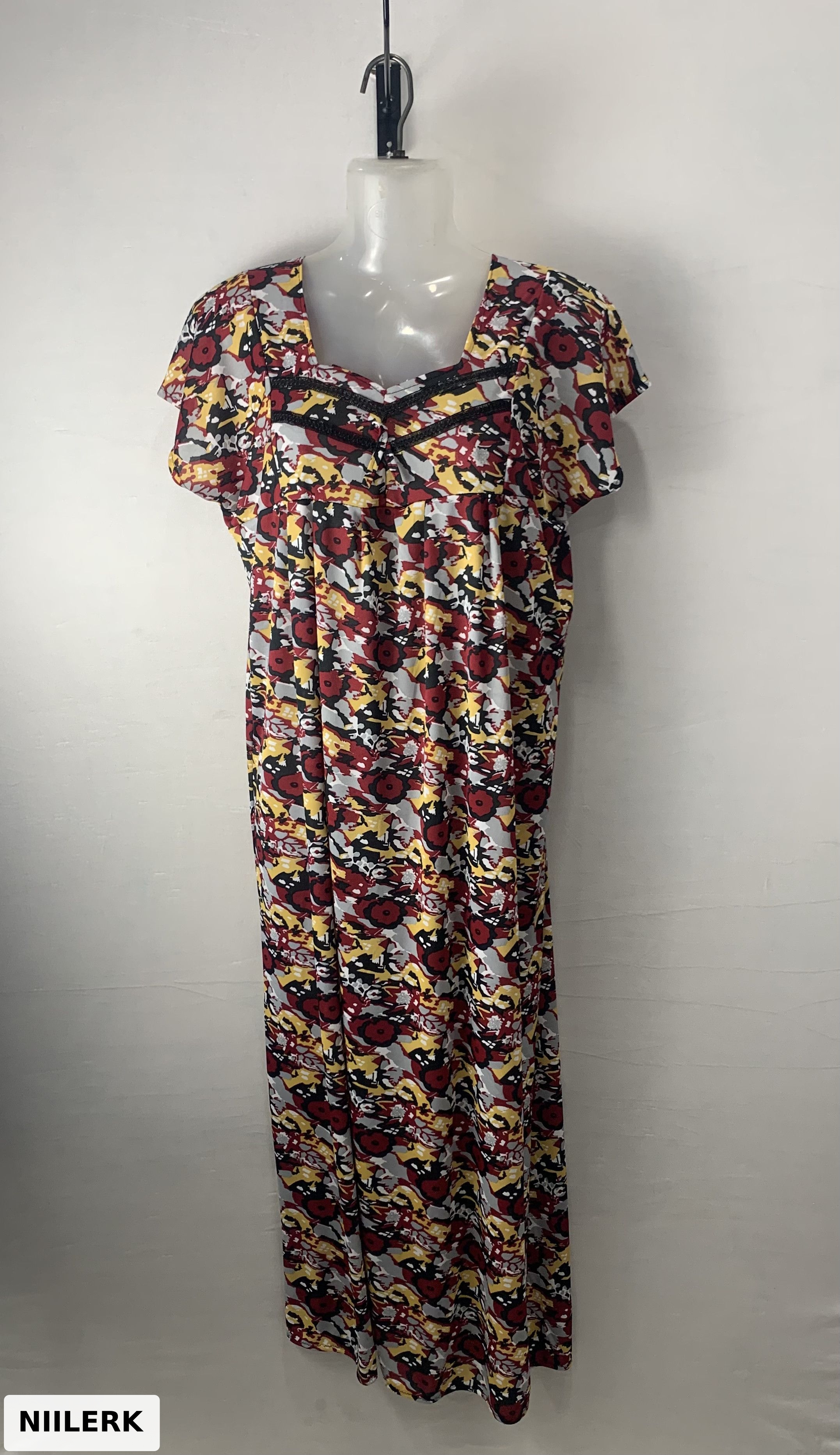 Sarina Print V Neck Nighty