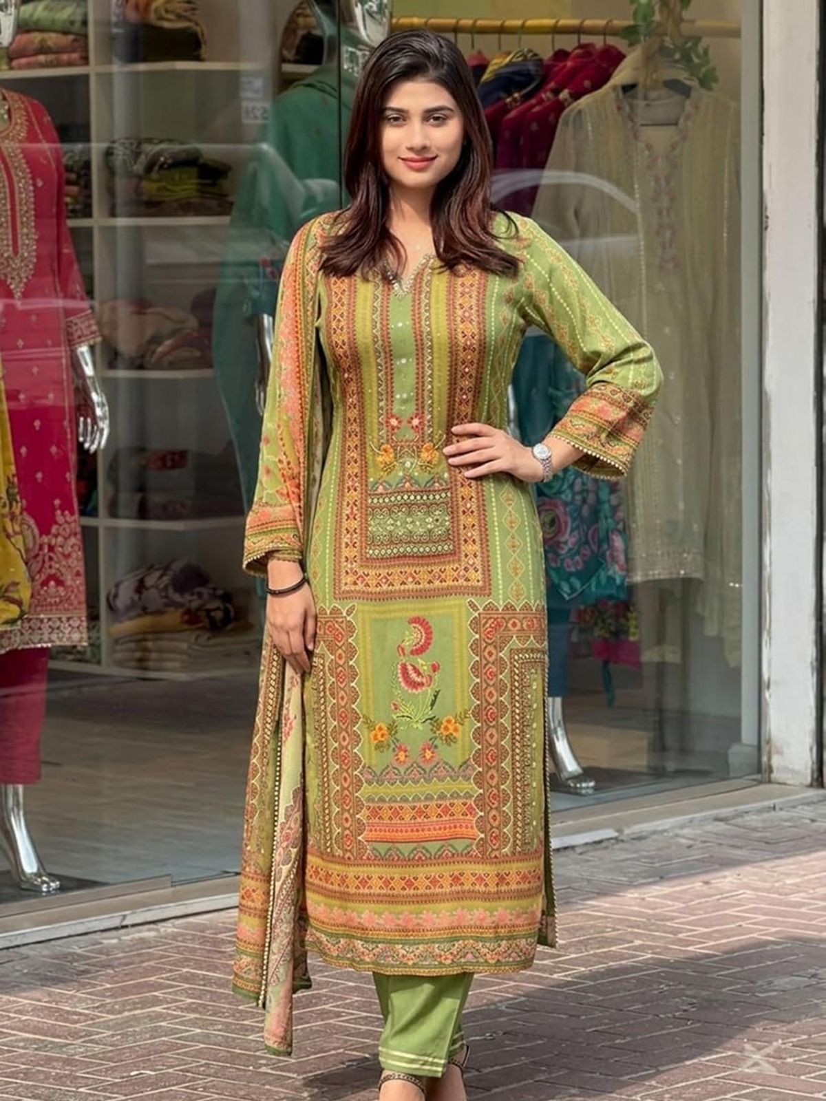 Pakistani 3 Piece