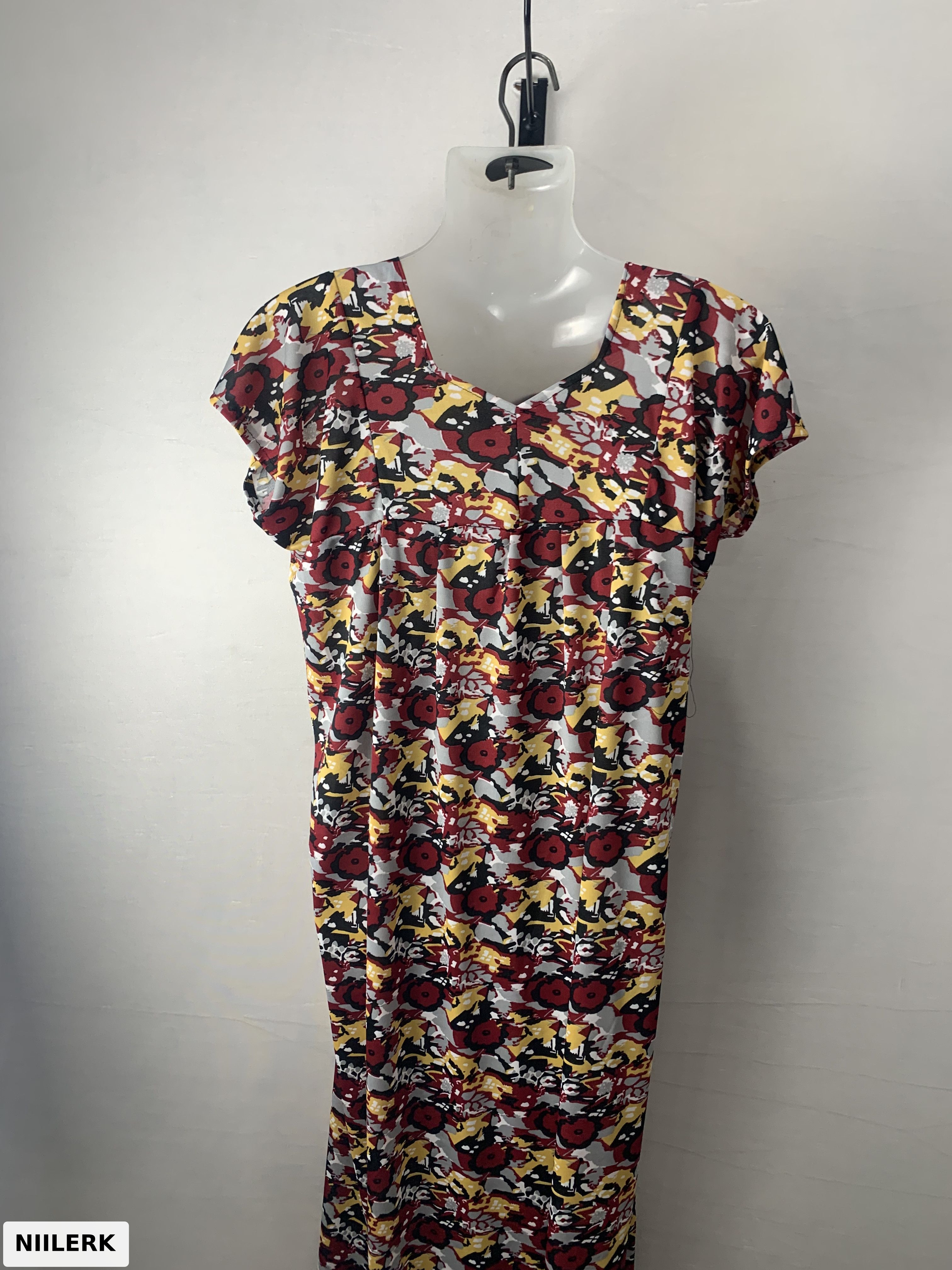 Sarina Print V Neck Nighty