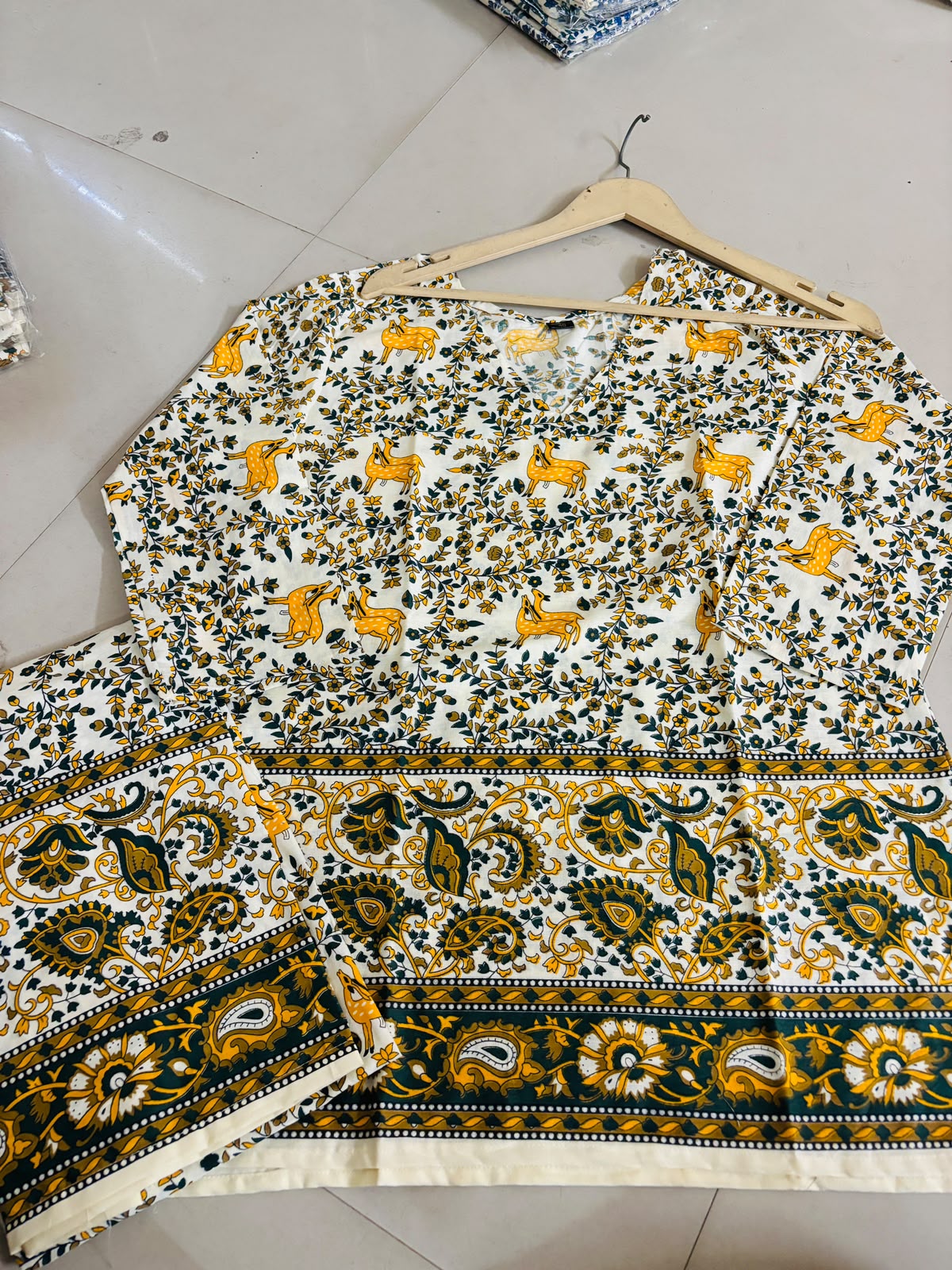 Rakhi Spacial Ajrak Print Cod Set