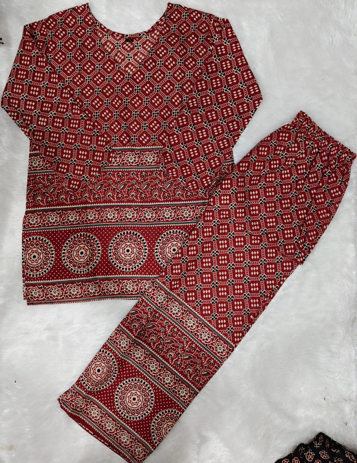 Rakhi Spacial Ajrak Print Cod Set
