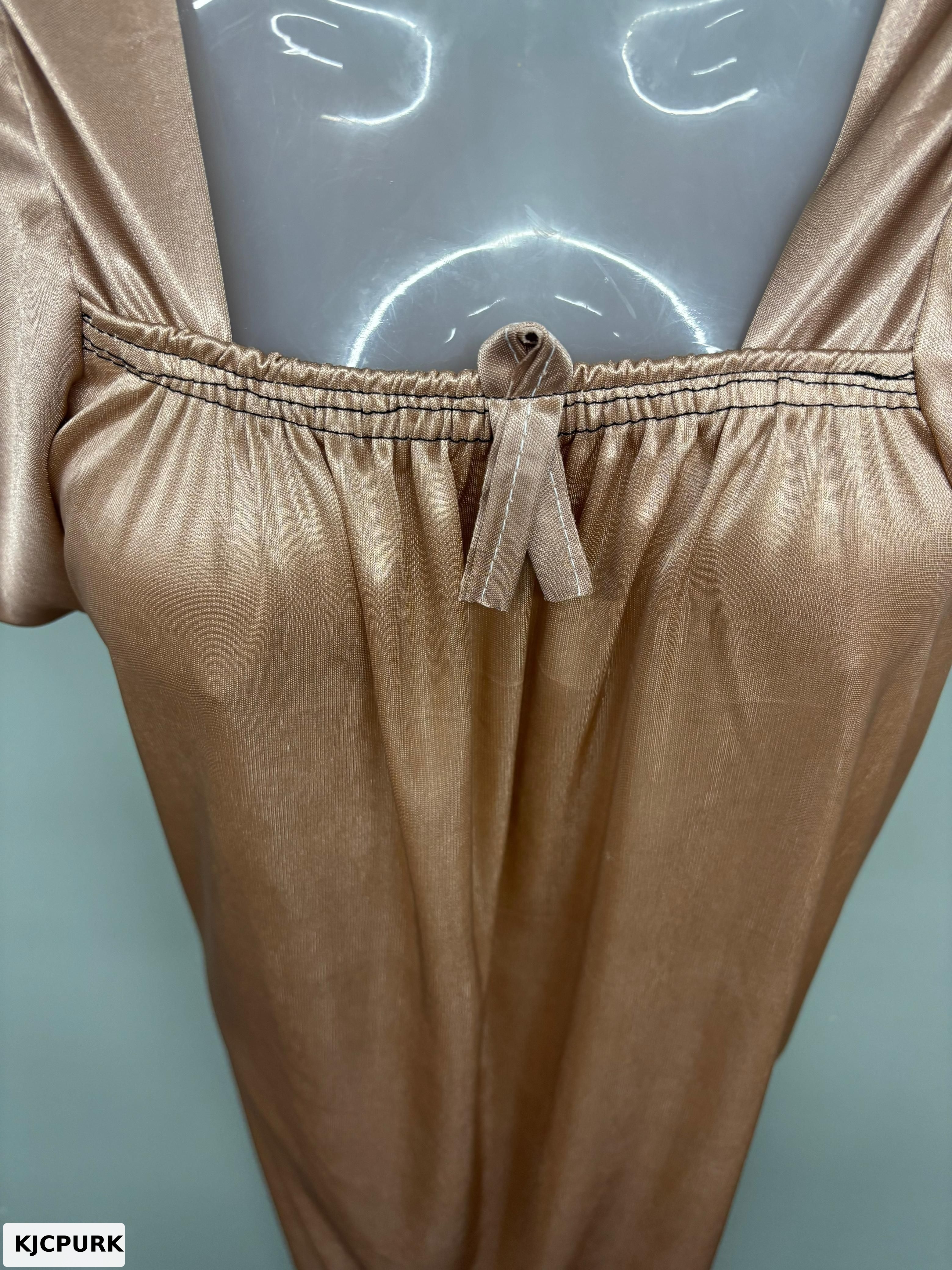 Sareena Plain Elastic Nighty