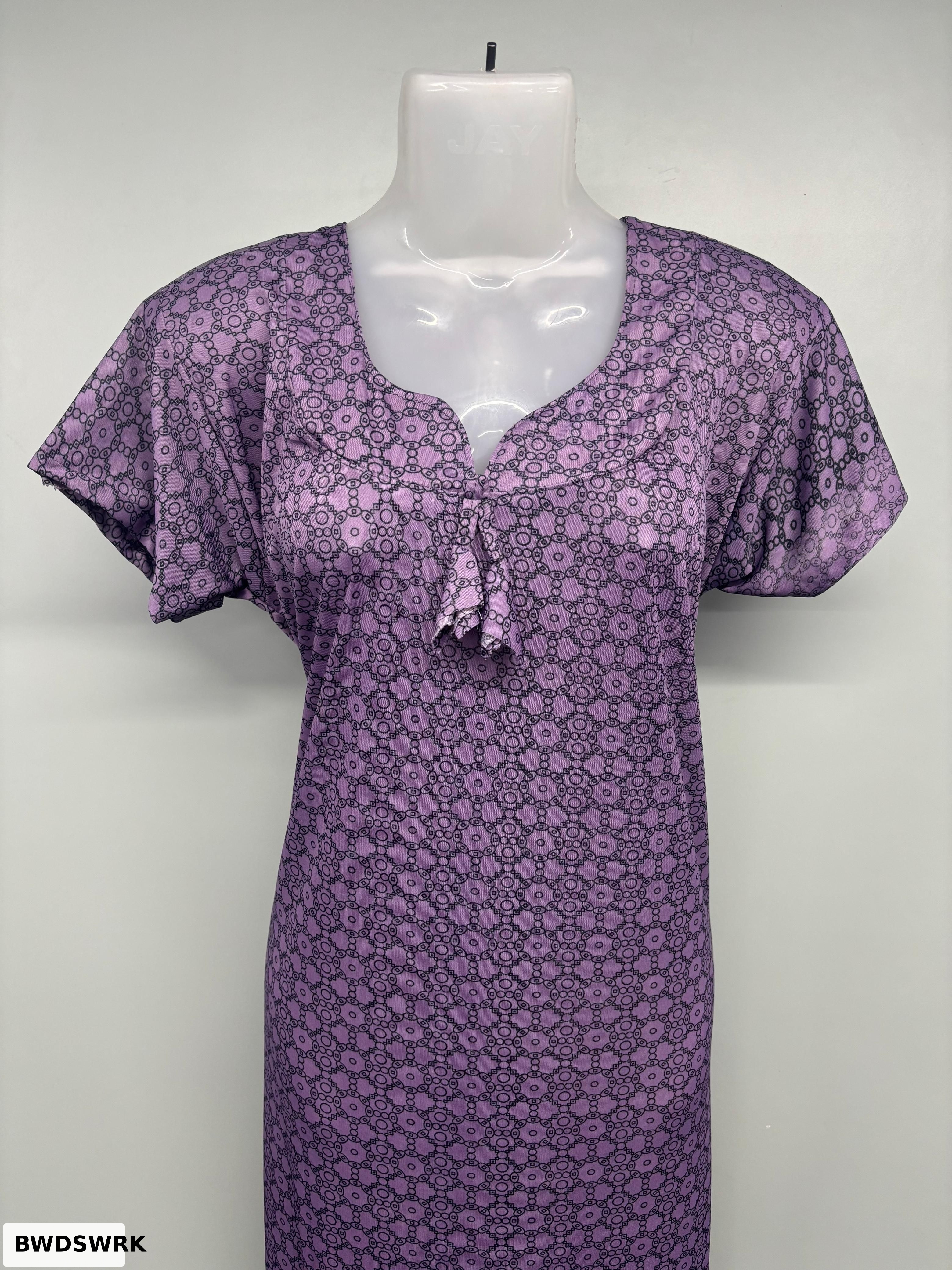 CLOTH SAREE ROUND NECK NIGHTY