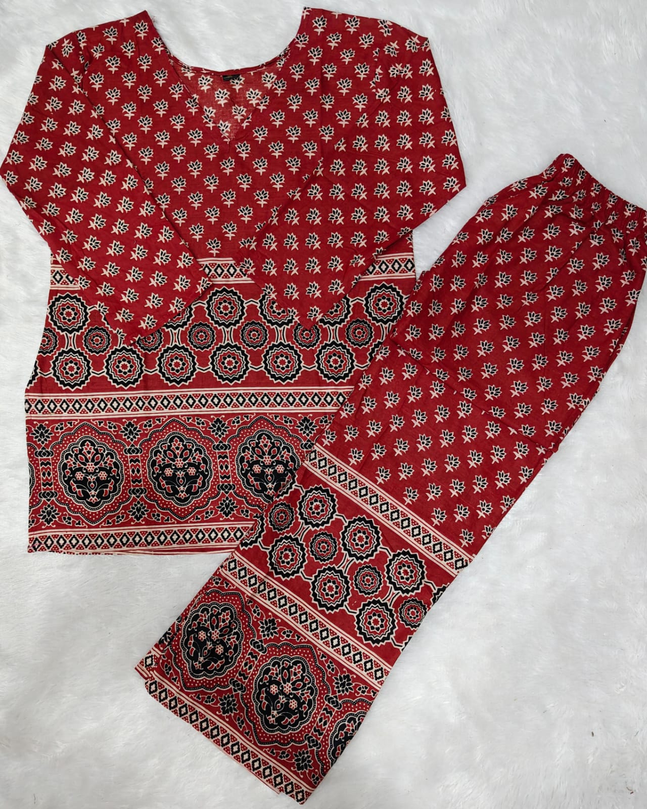 Rakhi Spacial Ajrak Print Cod Set
